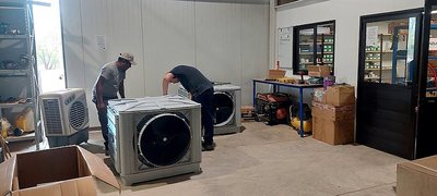 Instalación de sistemas de enfriación evaporativa logo